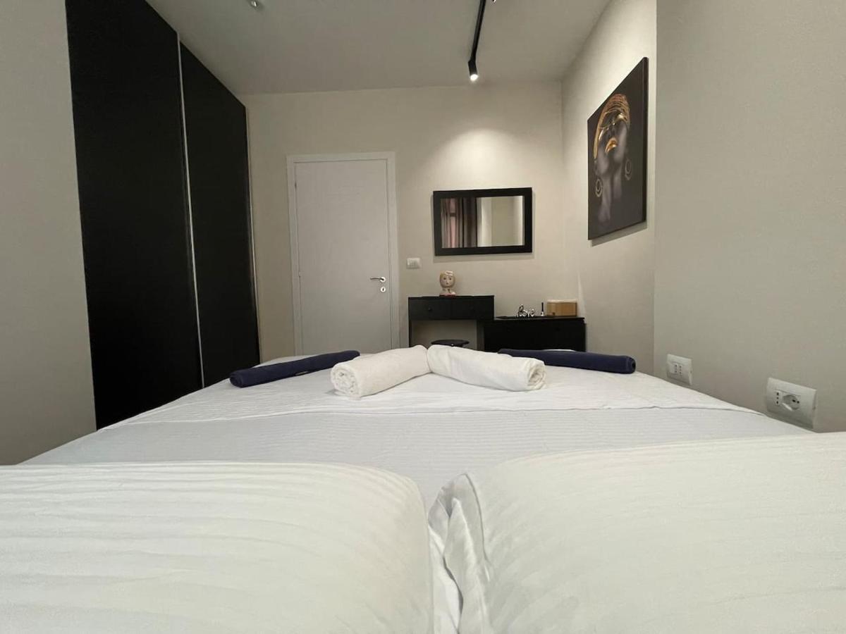 3D Apartament / Tirana City Center Buitenkant foto