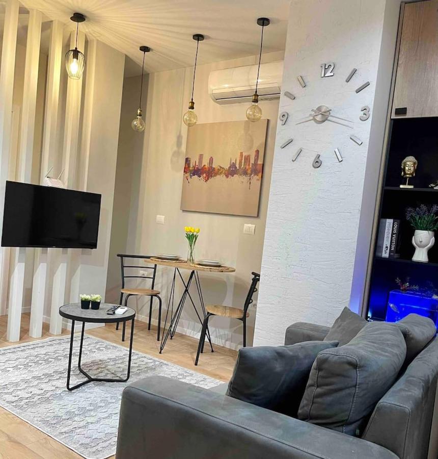 3D Apartament / Tirana City Center Buitenkant foto